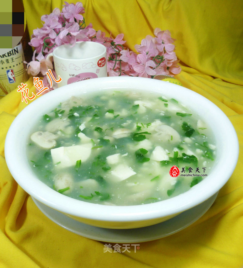荠菜蘑菇豆腐羹的做法