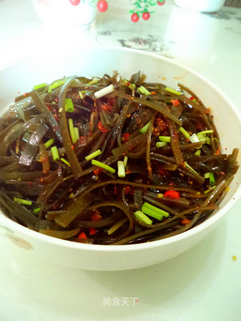 辣椒油拌海带丝的做法