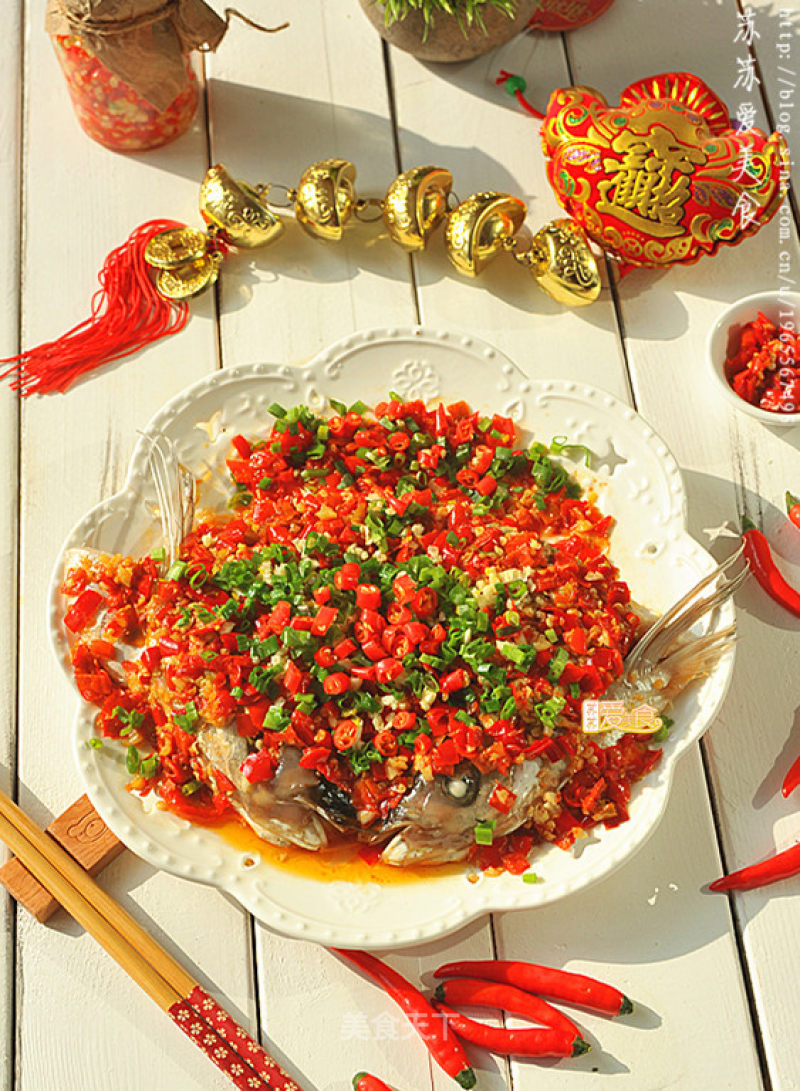 年饭必上鸿运当头的剁椒鱼头——两招制胜的做法