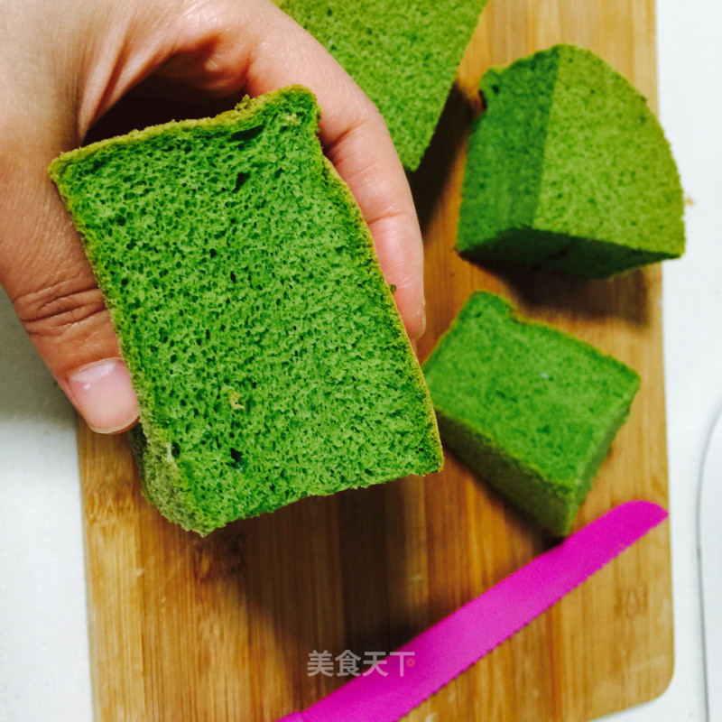 菠菜蛋糕的做法