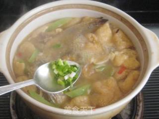 油豆腐小黄鱼煲的做法步骤：10