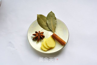 泡椒鸡胗的做法步骤：2