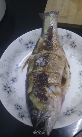 苏式清蒸鲈鱼的做法步骤：4