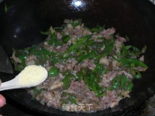 青椒肉丝的做法步骤：10