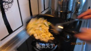 荸荠炒鸡蛋的做法步骤：15