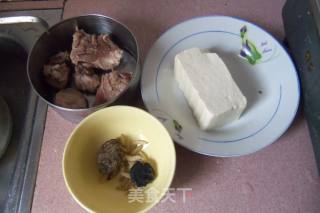 生地麦冬豆腐龙骨汤的做法步骤：1