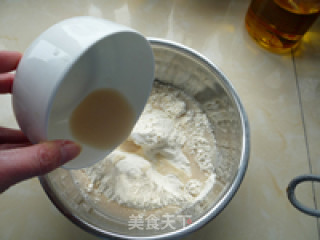 油酥小烧饼的做法步骤：1
