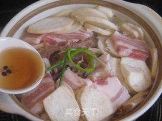 五花肉鲜虾豆腐煲的做法步骤：9