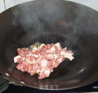 香菇韭芽炒肉丝的做法步骤：6
