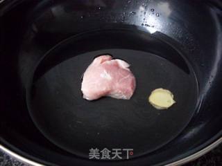 皮蛋瘦肉粥的做法步骤：2