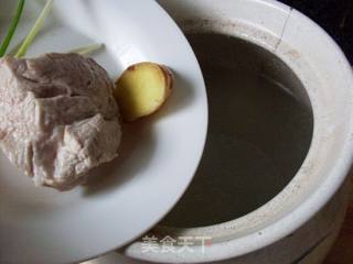 皮蛋瘦肉粥的做法步骤：4