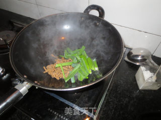 蒜苗瘦肉的做法步骤：4