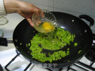 一道超超超下饭的家常菜--辣椒炒鸡蛋米（有点小辣哦!)的做法步骤：5