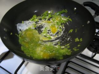 一道超超超下饭的家常菜--辣椒炒鸡蛋米（有点小辣哦!)的做法步骤：7