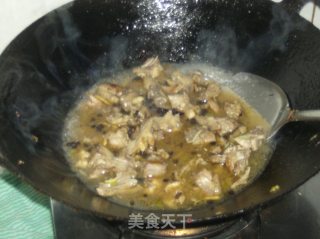 辣子鸡炒土豆的做法步骤：7