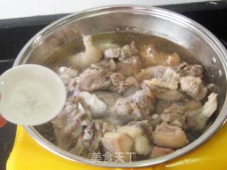 十三香闷羊肉的做法步骤：7