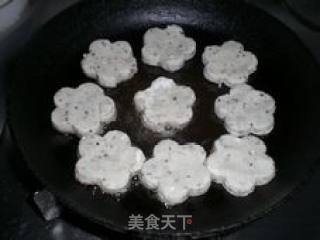 香煎芋头糕的做法步骤：8