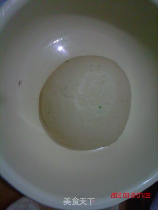 花蕾馒头的做法步骤：1