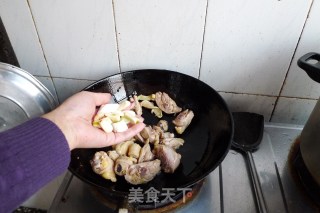 山珍烧鸡腿的做法步骤：5