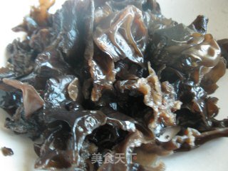 春笋木耳腐竹丝的做法步骤：3