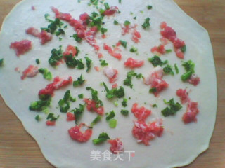 香葱猪肉千层饼的做法步骤：5