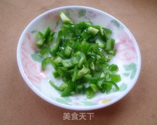 芽菜肉末炒饭的做法步骤：2