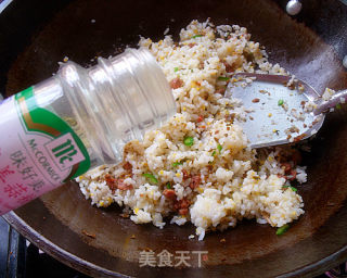 芽菜肉末炒饭的做法步骤：9