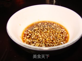 凉拌油麦菜——诱惑你的味觉的做法步骤：2
