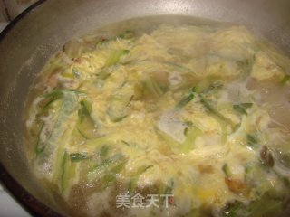 美食也清新—黄瓜蛋汤的做法步骤：5