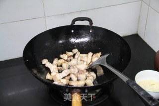 干豇豆红烧肉的做法步骤：7
