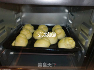 牛奶蜂蜜小面包的做法步骤：11