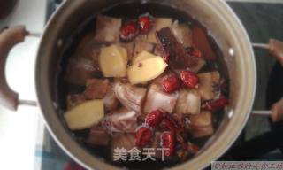 红烧羊肉的做法步骤：2