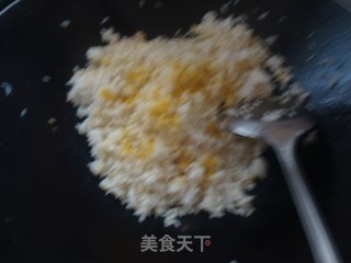 咖喱腊肠蛋炒饭的做法步骤：4