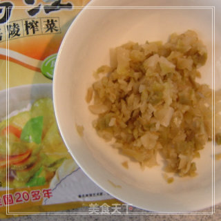 每一勺都是满满的美味--------牛肉豆花的做法步骤：3