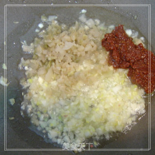 每一勺都是满满的美味--------牛肉豆花的做法步骤：5