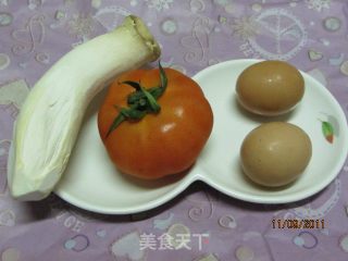 杏鲍菇番茄炒蛋的做法步骤：1