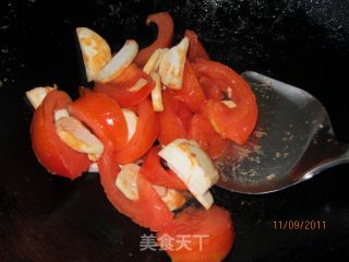 杏鲍菇番茄炒蛋的做法步骤：8