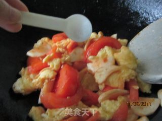 杏鲍菇番茄炒蛋的做法步骤：10