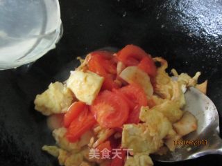 杏鲍菇番茄炒蛋的做法步骤：11