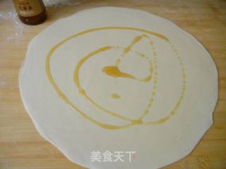 烫面葱油饼的做法步骤：4