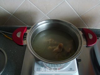 荠菜肉馄饨的做法步骤：5