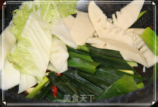 简单的美味--回锅肉的做法步骤：3
