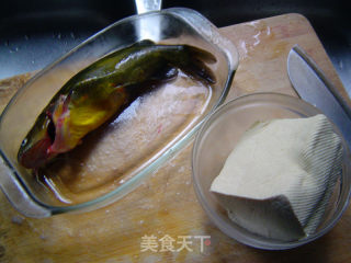 昂刺鱼豆腐煲的做法步骤：1
