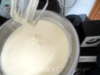 电饭锅做出健康蛋糕---黄金海绵蛋糕的做法步骤：4