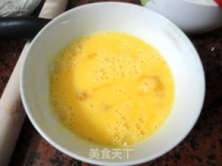 黑芝麻蛋卷的做法步骤：2