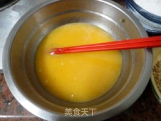 香葱芝麻脆饼的做法步骤：2