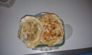 饺子皮做的韭菜盒子的做法步骤：4