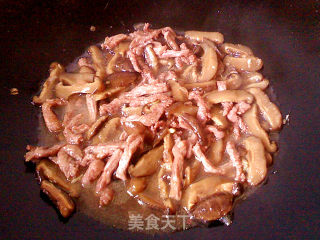 家常菜―肉丝扒茄子的做法步骤：8