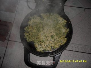 槐花饼的做法步骤：4