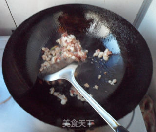 韩剧里常见的炸酱面的做法步骤：3